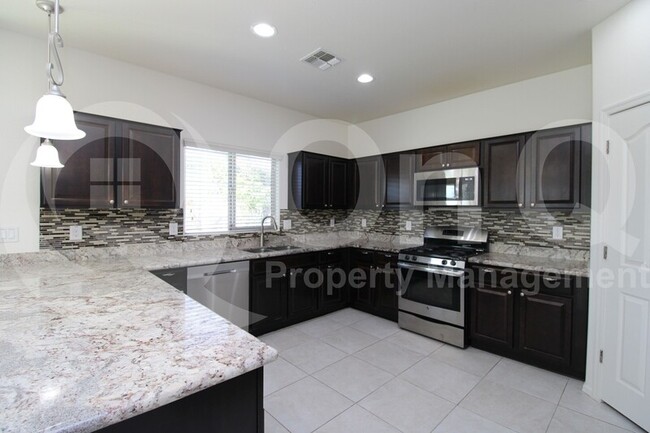 Foto del edificio - 1819 W Bonanza Dr