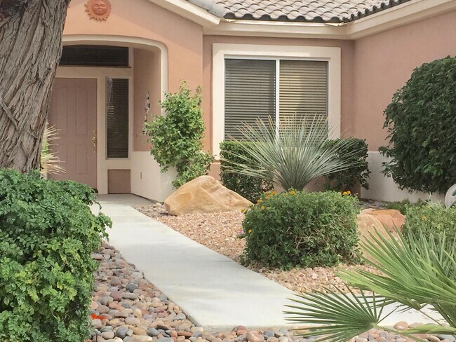 Building Photo - 37818 Turnberry Isle Dr