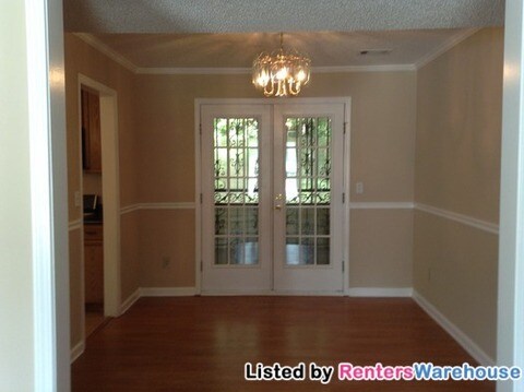 Building Photo - 5656 Pine Gate Dr