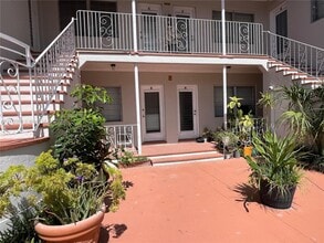 Building Photo - 6949 Byron Ave