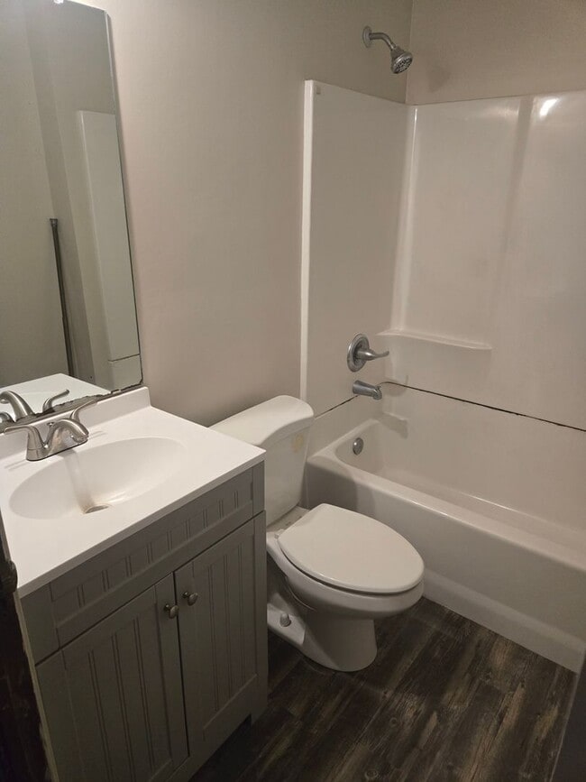 Building Photo - NOW LEASING 2 BEDROOM HOUSE IN PINEVILLE LA | $750/ MONTH