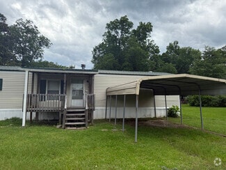 Building Photo - 1353 LA-139