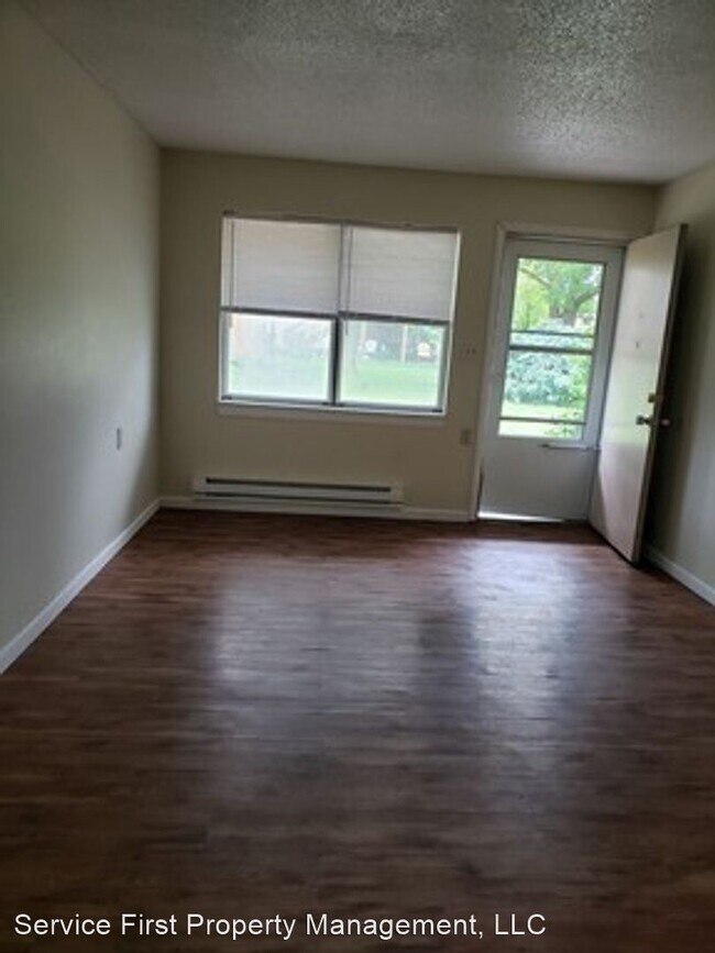 1714 Ashley St, Mexico, MO 65265 Apartment for Rent in Mexico, MO