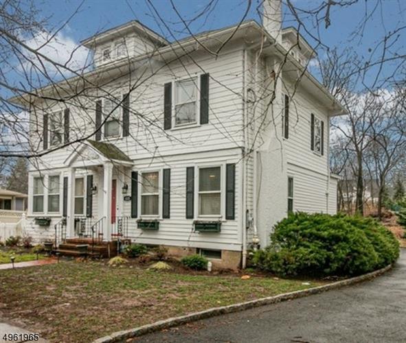 Primary Photo - 415 Highland Ave
