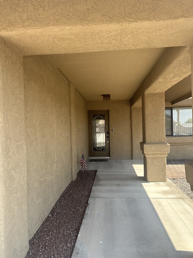 Foto del edificio - 2830 Yuma Dr