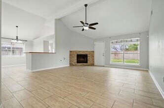 Building Photo - 14403 Wandering Wood Dr