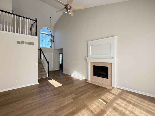 Foto del edificio - 603 E Castlebury Cir