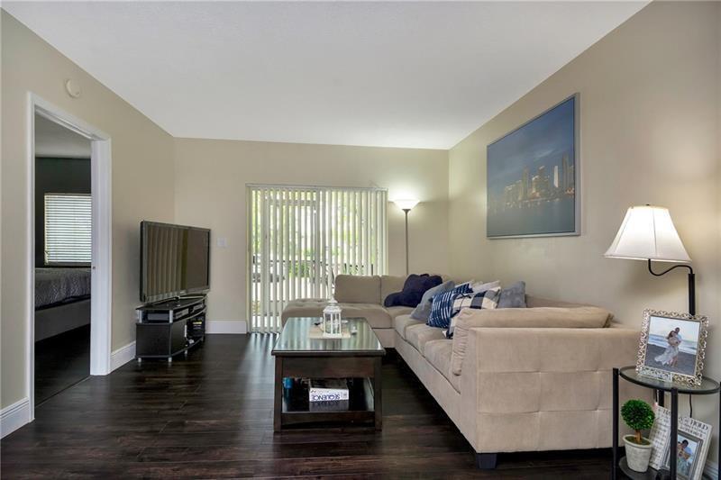 Foto principal - 10119 W Atlantic Blvd