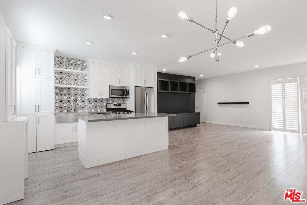 Foto principal - 1233 Laurel Ave