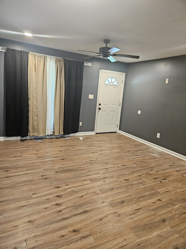 Foto del edificio - Condo for Rent