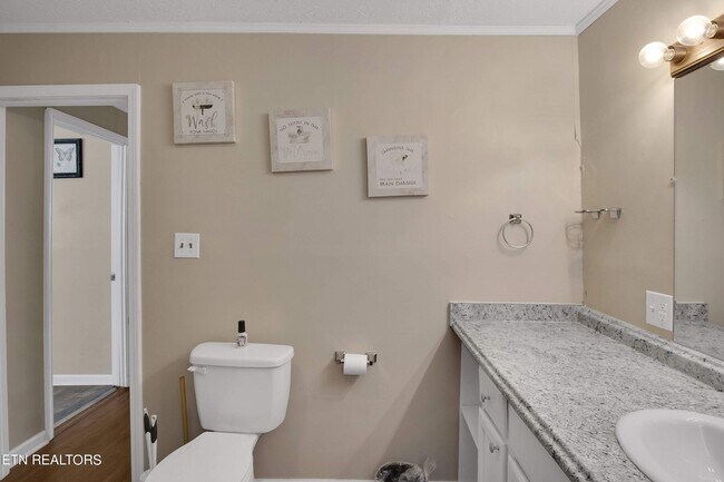 Foto del edificio - 8520 Pleasant Hill Rd