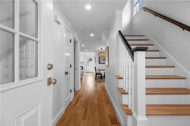 Foto del edificio - 34 E Bowery St