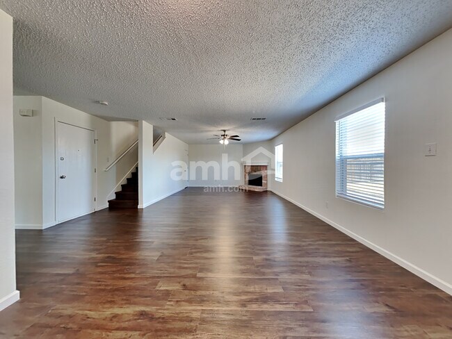 Foto del edificio - 5305 Emmeryville Lane