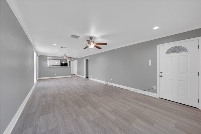 Building Photo - 4907 Marietta Ln