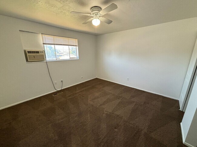 Building Photo - 3359 W. &amp; 3369 W. 4100 S. WVC - DUPLEX