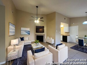 Foto del edificio - 14409 Edgemont St