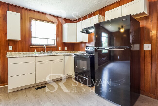 Building Photo - The Lifestyle You Deserve.