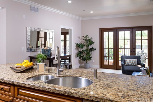 Foto del edificio - 1520 N El Camino Real