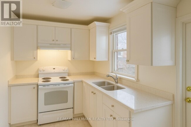 Building Photo - 57 Kappele Ave