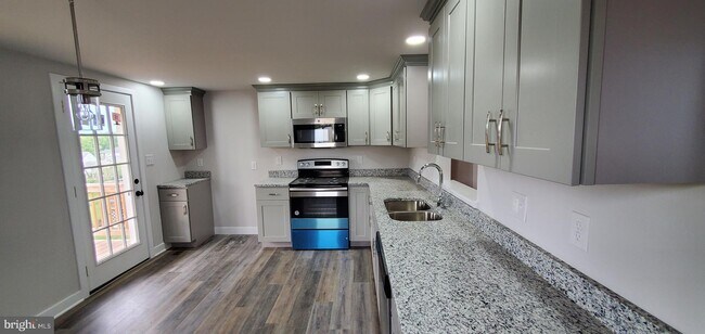 Foto del edificio - 205 N Seton Ave