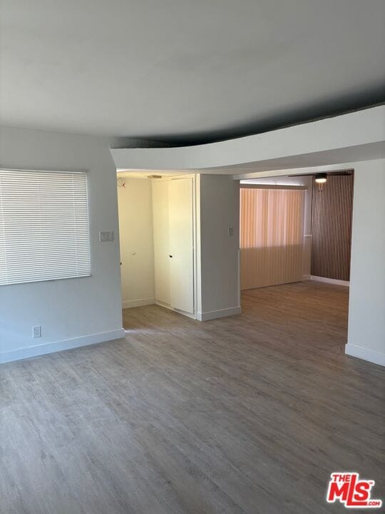 Foto del edificio - 4464-4142 W 142nd St