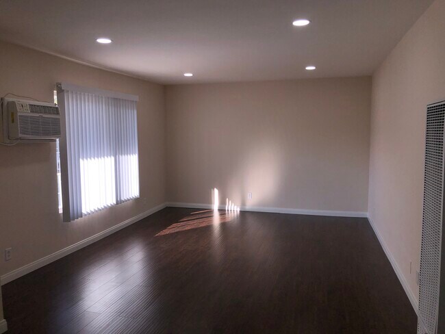 Living Room - 11004 Blix St