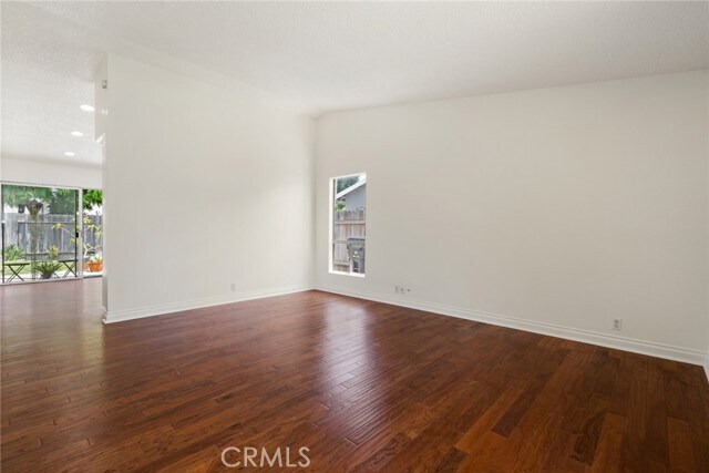 Building Photo - 9391 Westcliff Dr
