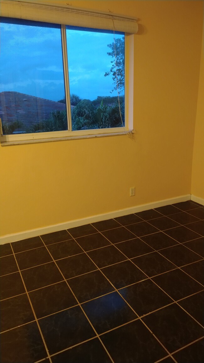 Master Bedroom - 10169 W Atlantic Blvd