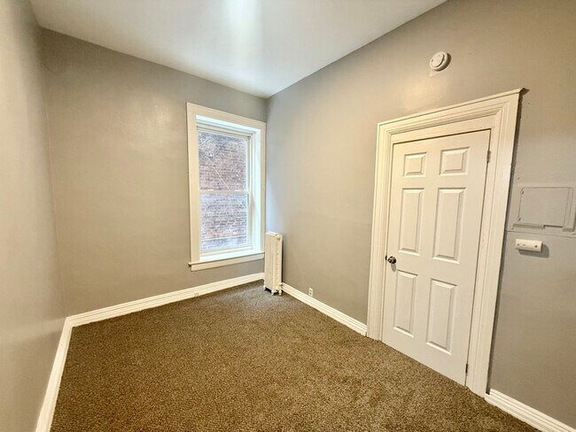 Foto del edificio - 176 Remsen St