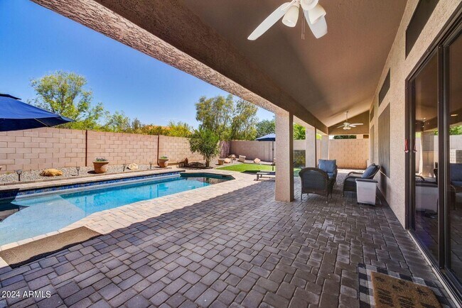 Foto del edificio - 4220 E Hamblin Dr