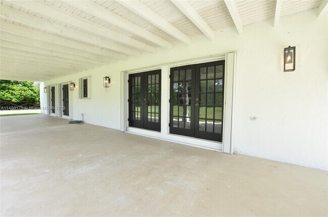 Foto del edificio - 16760 SW 280th St