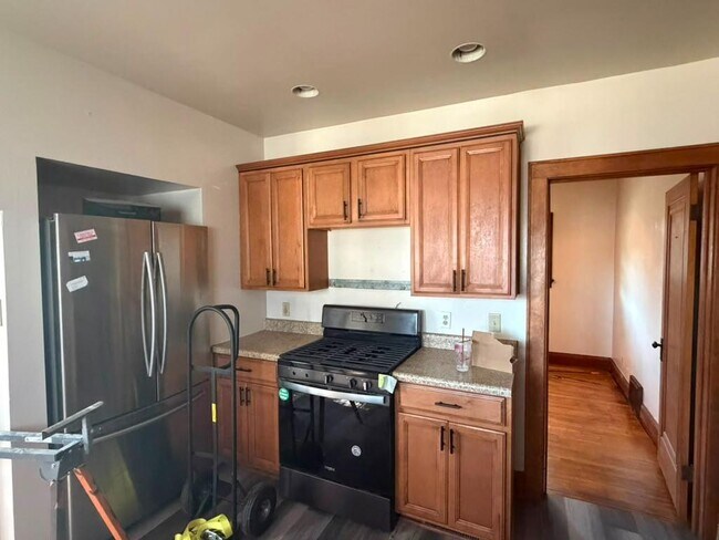 Foto del edificio - 3215 N 53rd St