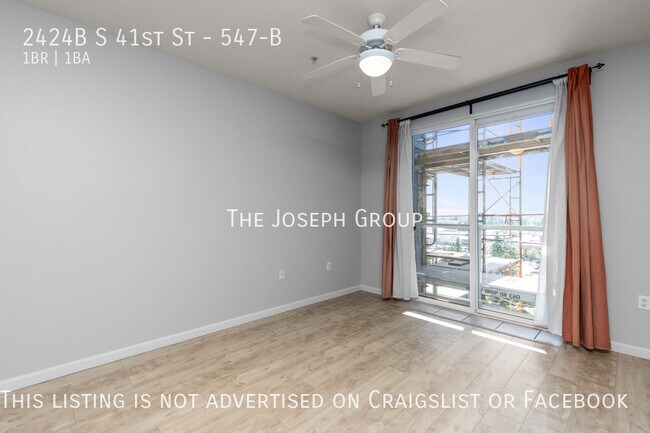 Building Photo - Amazing 1 bed/1 bath in Tacoma!