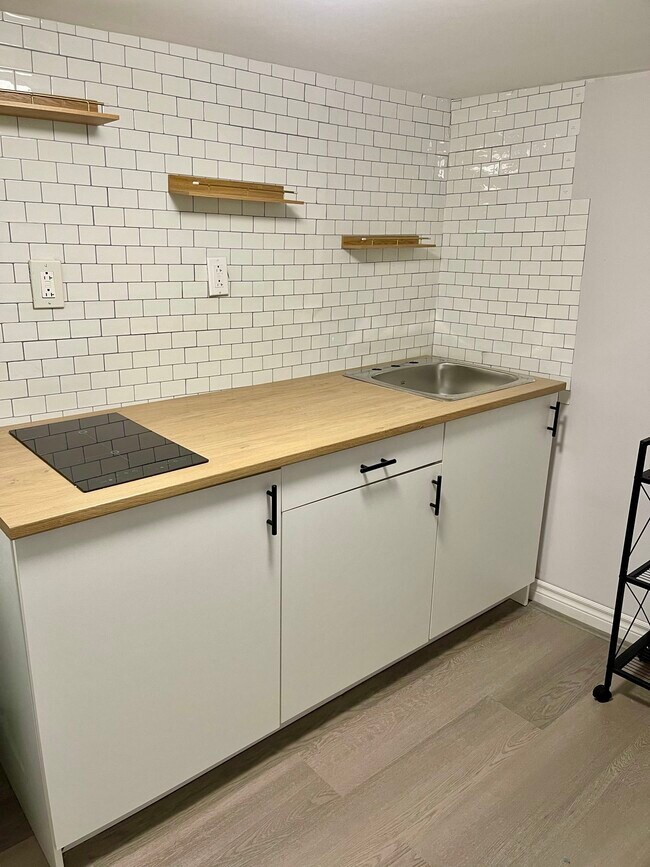 Photo du bâtiment - 1297 Aubin Rd