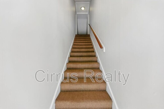 Foto del edificio - 537 Columbia St