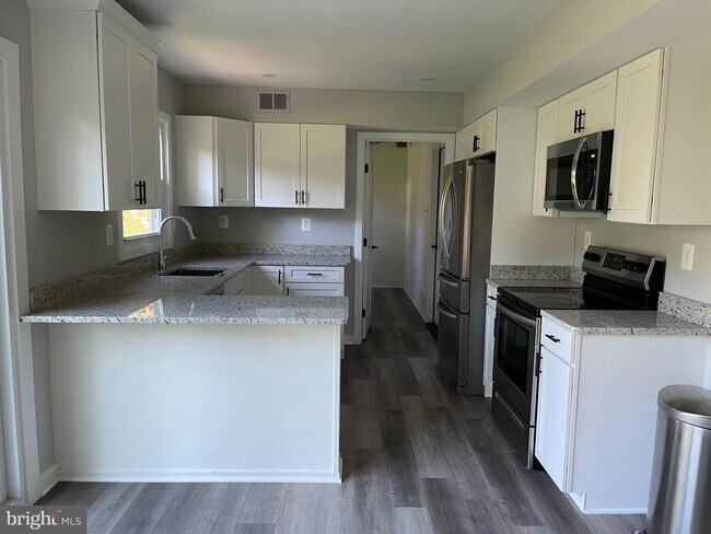 Building Photo - 12504 Caswell Ln