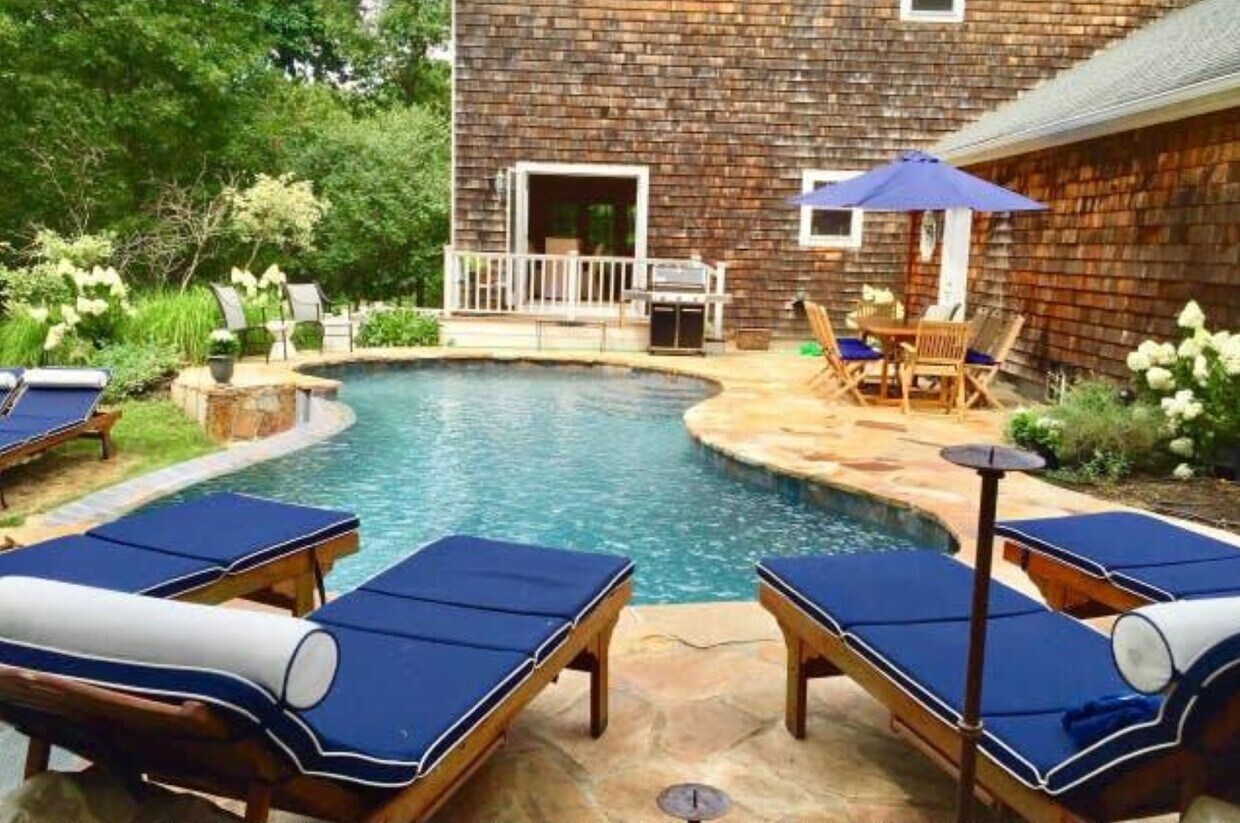 Foto principal - 77 Northside Dr