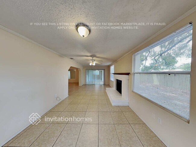Foto del edificio - 1170 Brook Dr W