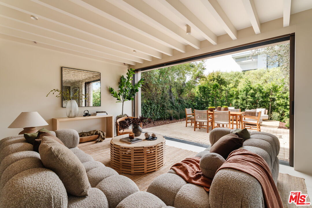 Foto principal - 740 Amoroso Ct