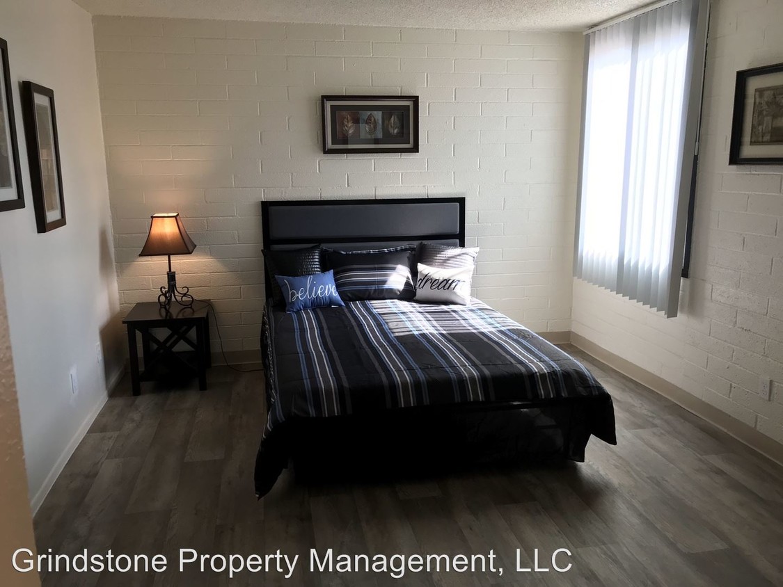 Foto principal - 4515-4515 E Grant Rd