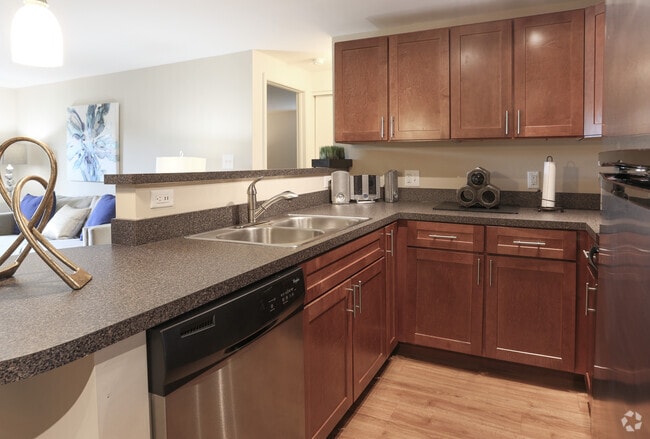 Kitchen - The Crest at Princeton Meadows