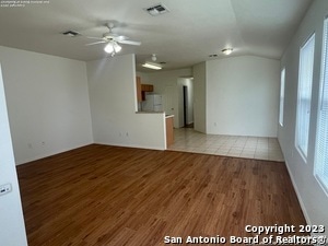 Foto del edificio - 4423 Terra Summit Rd