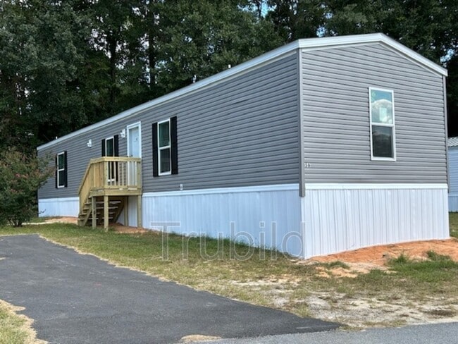 Building Photo - 12002 SC-64