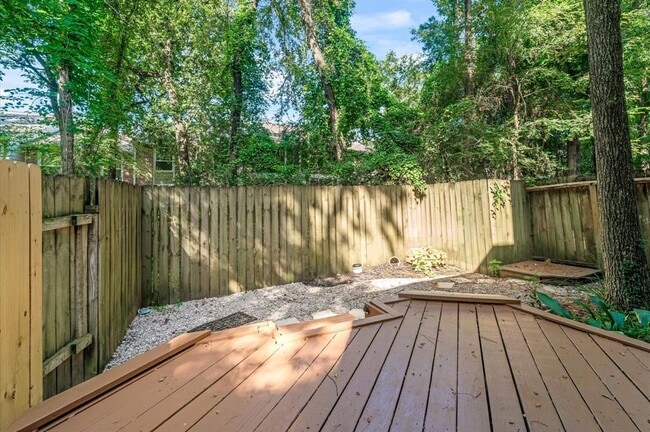 Building Photo - 30 Willowwood Cir