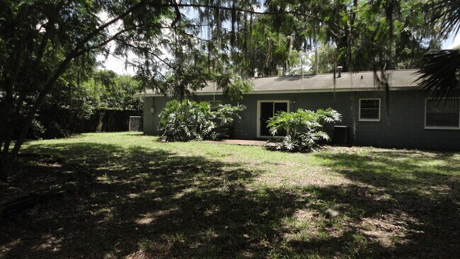 Foto del edificio - 4620 SW 20th Terrace