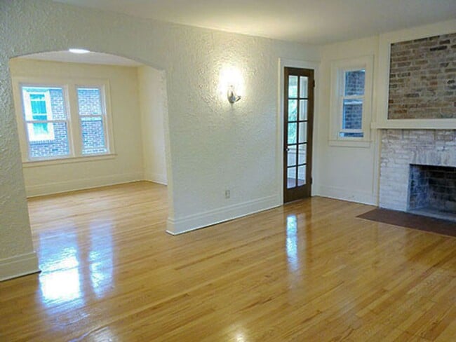 Building Photo - 400 Harvard Pl