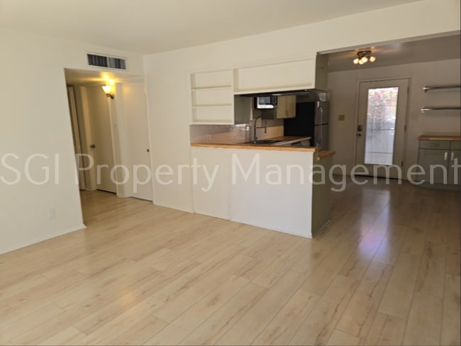 Foto del edificio - 4356 N 36th Pl
