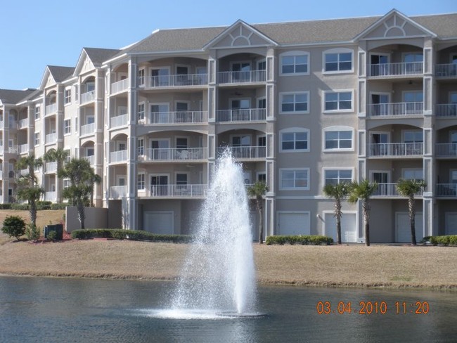 Building Photo - Ocean View!