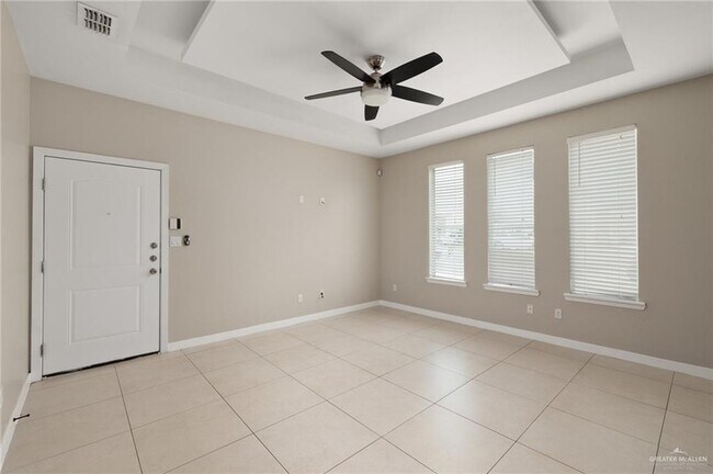 Building Photo - 2912 Javalina Ave