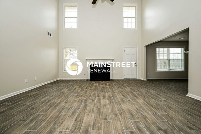 Foto del edificio - 5 Bedroom Pet-Friendly Home in HAMPTON, GA...